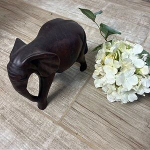 Vintage Hand Carved Wooden Elephant Sculpture Home Décor